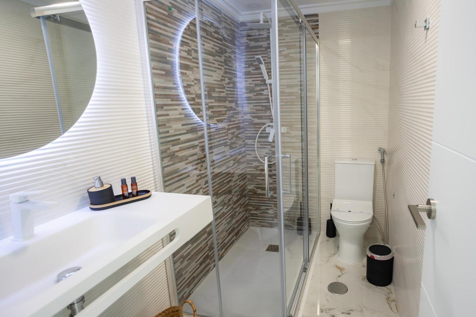 L&G Apartments Bahia Suite Аликанте Екстериор снимка
